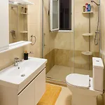 Apartment Albis 1 *